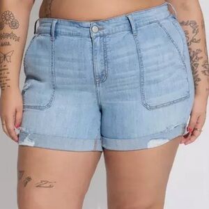 Torrid Vintage Stretch 5" Mid- Rise Distressed Jean Shorts Size 18 Light Wash